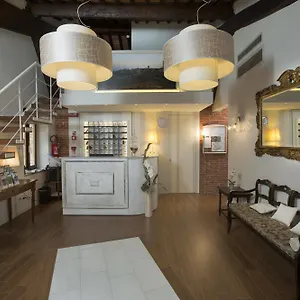 Alma Domus Hotel Siena